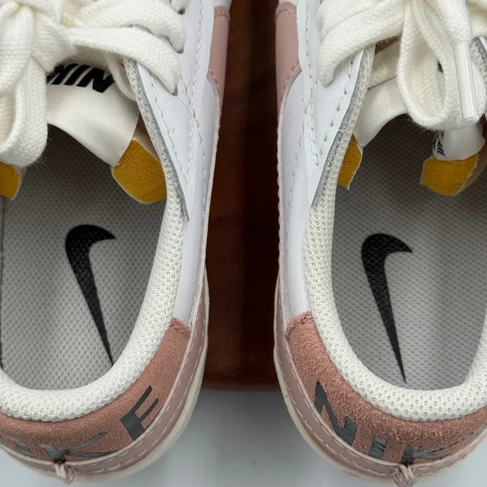 Nike Blazer‎ Low 77 Sneakers Jumbo White Pink Oxford Retro DQ1470-102 Womens 11